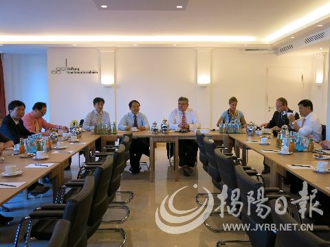 ��������ց��ˡ���ꐖ|�ʽ���н�(j��ng)�Q(m��o)����F���L��