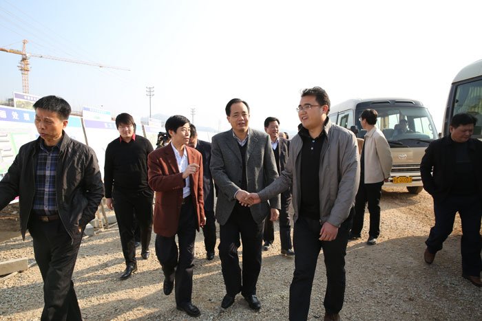 �(y��ng)���п���F(tu��n)һ���W�ҿ���:�W(xu��)��(x��)���b���н�����I(y��)�l(f��)չģʽ