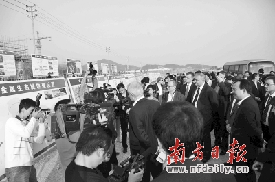 ��ꖽ�����I(y��)�ϰ�ġ���(gu��)��ӛ��