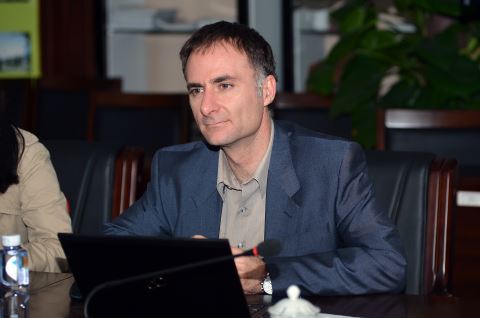 �����������W���{(di��o)�п��� ���M(j��n)�КW�p����������